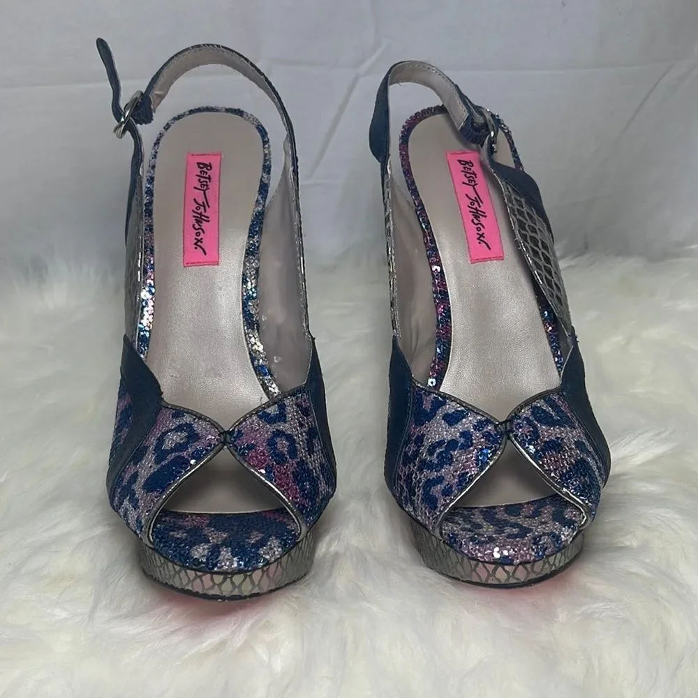 Betsey Iwanty‎ Mixed Media Metallic Platform Heels Sz 7.5